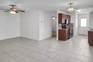 821-823 E College Ave, Princeton, TX 75407 - Photo 4