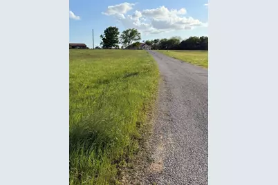 2000 Lakeside Drive, Bonham, TX 75418 - Photo 2