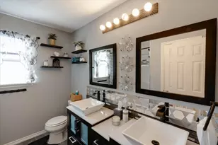 2071 Sunset Ln, Lewisville, TX 75067 - Photo 24