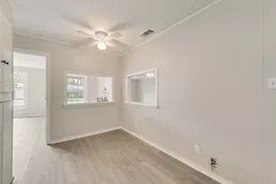 205 E 7th St, Kaufman, TX 75142 - Photo 14