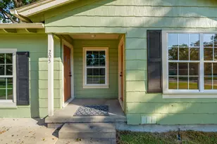 205 E 7th St, Kaufman, TX 75142 - Photo 4