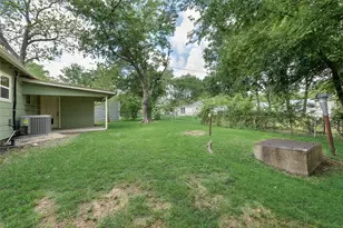 205 E 7th St, Kaufman, TX 75142 - Photo 6