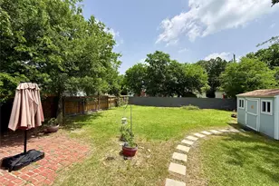 10518 Desdemona Dr, Dallas, TX 75228 - Photo 14