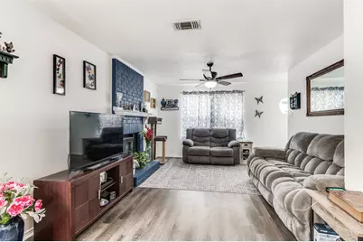 2021 Minnie Drive, Arlington, TX 76012 - Photo 4