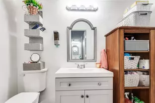 2021 Minnie Dr, Arlington, TX 76012 - Photo 16