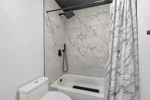 423 Charlotte St, Duncanville, TX 75137 - Photo 4