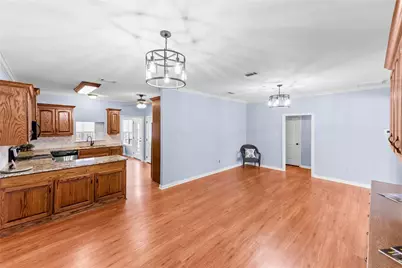 32 North Shore Circle, Waco, TX 76708 - Photo 10