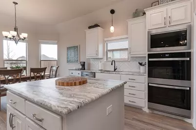 912 Meadow View Drive, Cleburne, TX 76033 - Photo 18