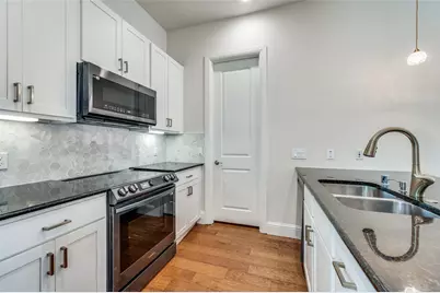 5916 Hudson Street #10, Dallas, TX 75206 - Photo 8