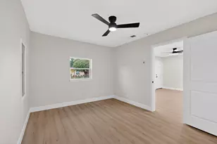 930 Shawnee Trce, Grand Prairie, TX 75051 - Photo 18