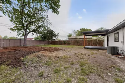 930 Shawnee Trace, Grand Prairie, TX 75051 - Photo 40