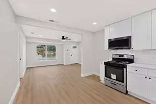 930 Shawnee Trce, Grand Prairie, TX 75051 - Photo 16