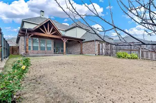 2016 Magic Mantle Dr, Lewisville, TX 75056 - Photo 22