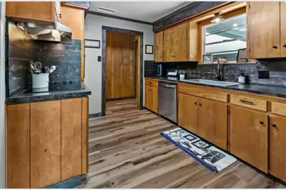 862 Lakeshore Drive, Brookeland, TX 75931 - Photo 10