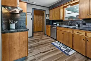 862 Lakeshore Dr, Brookeland, TX 75931 - Photo 10