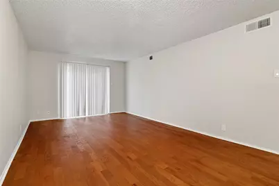 5311 Fleetwood Oaks Avenue #163, Dallas, TX 75235 - Photo 4