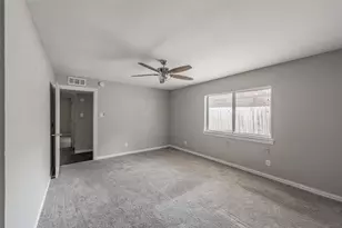 6422 Faircove Cir, Garland, TX 75043 - Photo 18