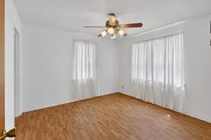 624 N Ave A, Springtown, TX 76082 - Photo 20