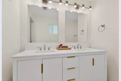 10314 Baronne Circle, Dallas, TX 75218 - Photo 14