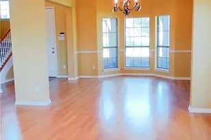 504 Phillip Dr, Cedar Hill, TX 75104 - Photo 4