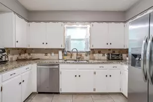 3217 Lubbock Ave, Fort Worth, TX 76109 - Photo 10