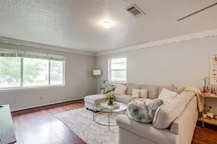 3217 Lubbock Ave, Fort Worth, TX 76109 - Photo 4