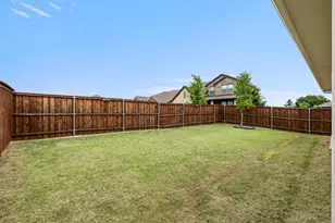 13041 Dawson Dr, Providence Village, TX 76227 - Photo 4
