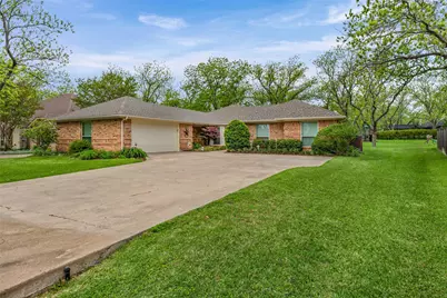 8902 Woodlawn Drive, Granbury, TX 76049 - Photo 1
