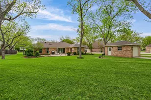 8902 Woodlawn Dr, Granbury, TX 76049 - Photo 34