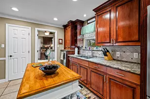 8902 Woodlawn Dr, Granbury, TX 76049 - Photo 14
