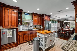 8902 Woodlawn Dr, Granbury, TX 76049 - Photo 10