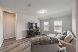 9929 Clemmons Rd, Fort Worth, TX 76108 - Photo 6