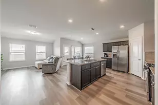 9929 Clemmons Rd, Fort Worth, TX 76108 - Photo 8