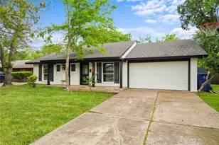 422 Wildbriar Dr, Garland, TX 75043 - Photo 1