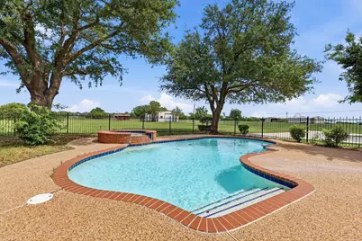 211 Bayne Road, Haslet, TX 76052 - Photo 2