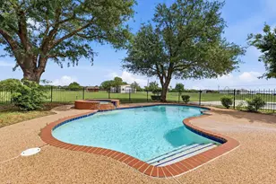211 Bayne Rd, Haslet, TX 76052 - Photo 2