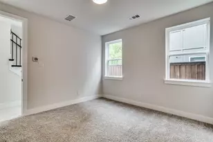 2654 Carolwood Ln, Dallas, TX 75212 - Photo 22