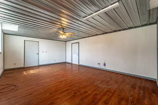 1445 Co Rd 428, Stephenville, TX 76401 - Photo 36