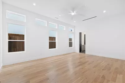 9434 Biscayne Boulevard, Dallas, TX 75218 - Photo 22