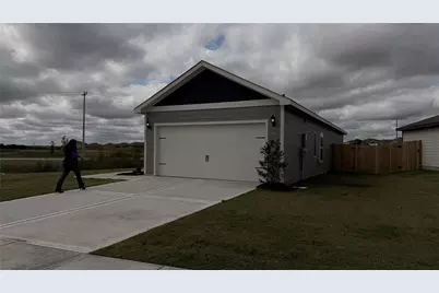 13507 Musselshell Drive #13507, Ponder, TX 76259 - Photo 4