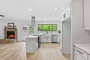 300 Hidden Valley Dr, Aledo, TX 76008 - Photo 6