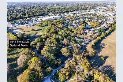 1641 Ben Davis Drive, Garland, TX 75040 - Photo 32