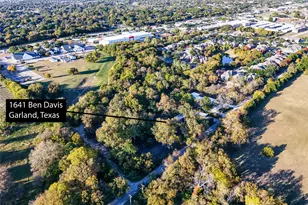 1641 Ben Davis Dr, Garland, TX 75040 - Photo 32