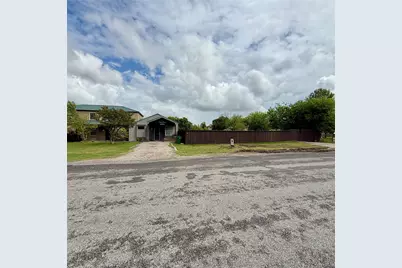 633 Rose Garden Dr, McKinney, TX 75072 - Photo 2