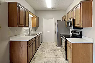 7764 Creekview Dr, Frisco, TX 75034 - Photo 2