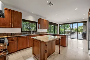 3716 Chimney Ridge Dr, Waco, TX 76708 - Photo 10