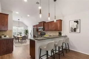 1002 Hidden Oaks Dr, Burleson, TX 76028 - Photo 8