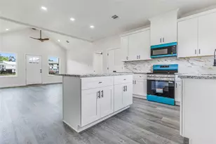 3426 Sumac Dr, Granbury, TX 76048 - Photo 2