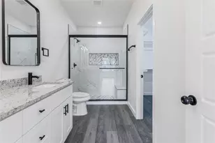 3426 Sumac Dr, Granbury, TX 76048 - Photo 6