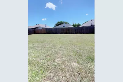 825 Forest Heights Drive, Fort Worth, TX 76036 - Photo 10